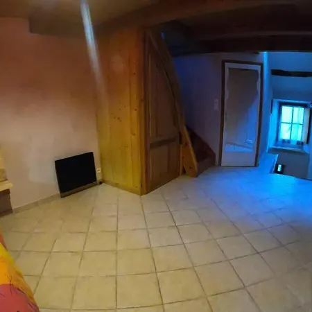 Gîte Ispagnac Extérieur photo